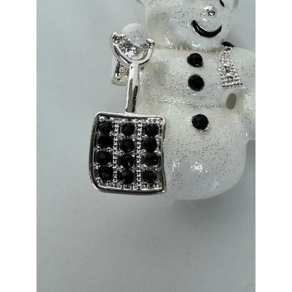 Christmas Snowman Brooch Pin Enamel Jewelry Winter Snow Shovel Frosty Holidays - Picture 2 of 4